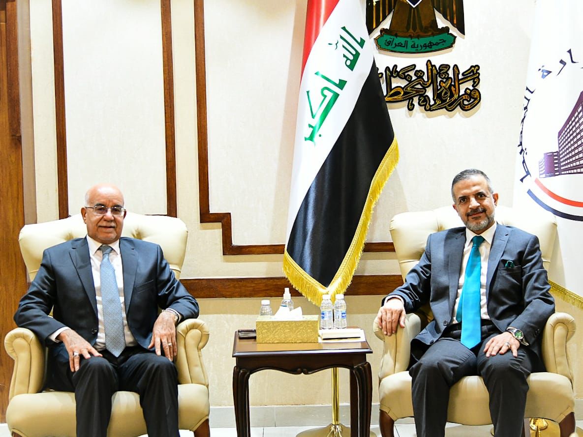 You are currently viewing نائب رئيس مجلس الوزراء- وزير التخطيط، ووزير الصحة يبحثان آليات اعادة تأهيل اكثر من ١٥ مستشفى رئيس في العاصمة بغداد