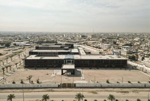 Read more about the article وزارة التخطيط تتابع ميدانيا مشروع مستشفى الزبير سعة (٢٠٠) سرير في البصرة، وتشخّص اسباب التلكؤ وتضع المعالجات لاعادته الى العمل