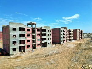 Read more about the article وزارة التخطيط تتابع ميدانيا مشروع المجمع السكني في محافظة الديوانية المكوّن من (276) وحدة سكنية