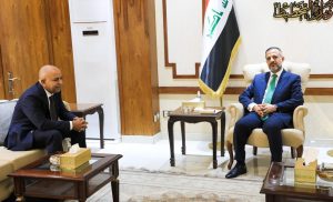 Read more about the article نائب رئيس مجلس الوزراء، وزير التخطيط يستقبل المدير الاقليمي لصندوق النقد الدولي، ويبحثان اليات تحقيق الاصلاحات الاقتصادية والمالية في العراق
