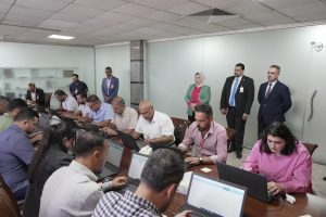 Read more about the article وزارة التخطيط تجري إمتحان الكفاءة باستخدام الحاسوب في طباعة الكتب والمذكرات الرسمية لمنتسبيها