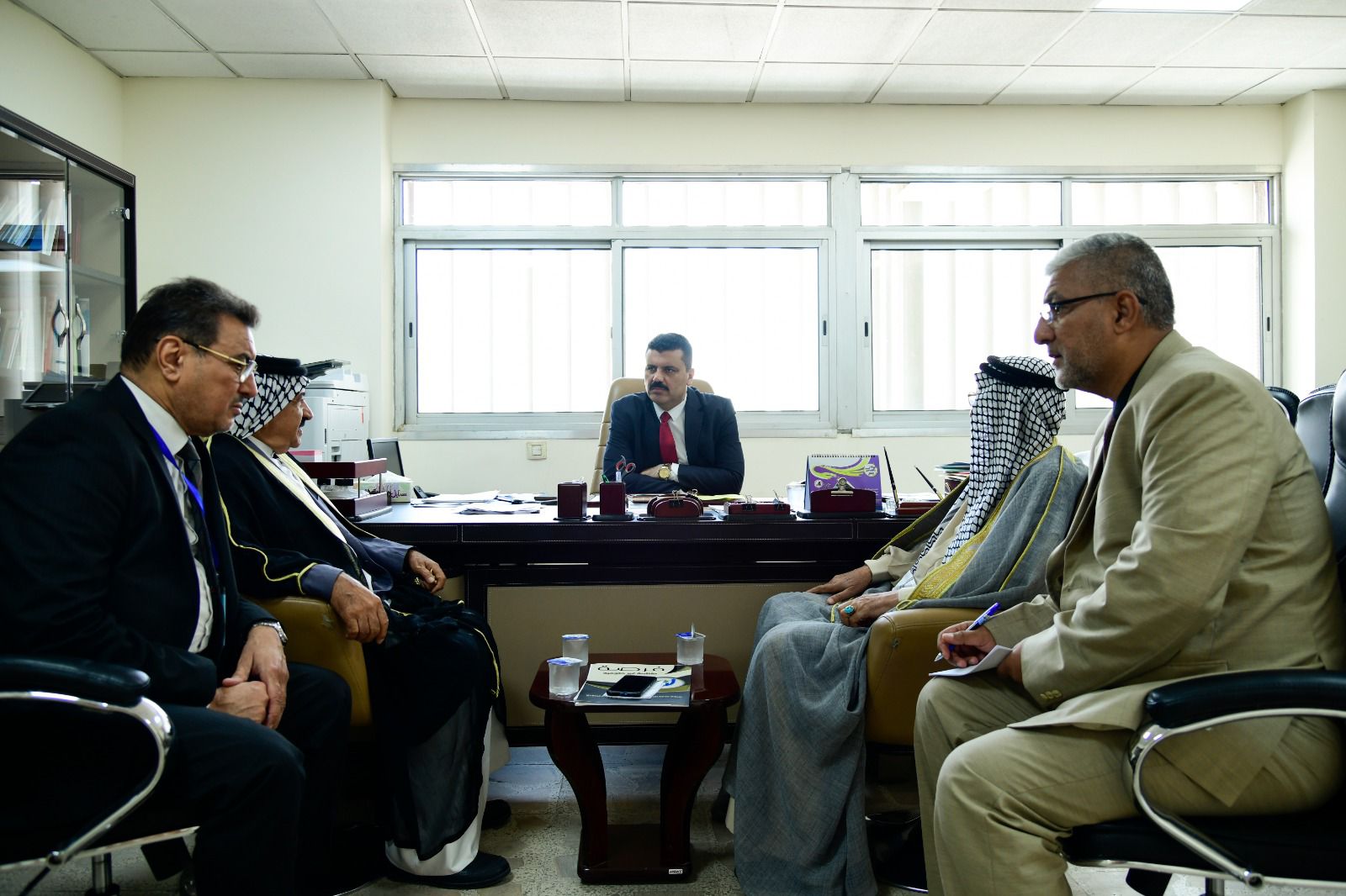 You are currently viewing وزارة التخطيط تبحث مع عدد من ممثلي القطاع الخاص ، اعداد برنامج تنفيذي حول مسح المؤسسات الصغرى والصغيرة والمتوسطة