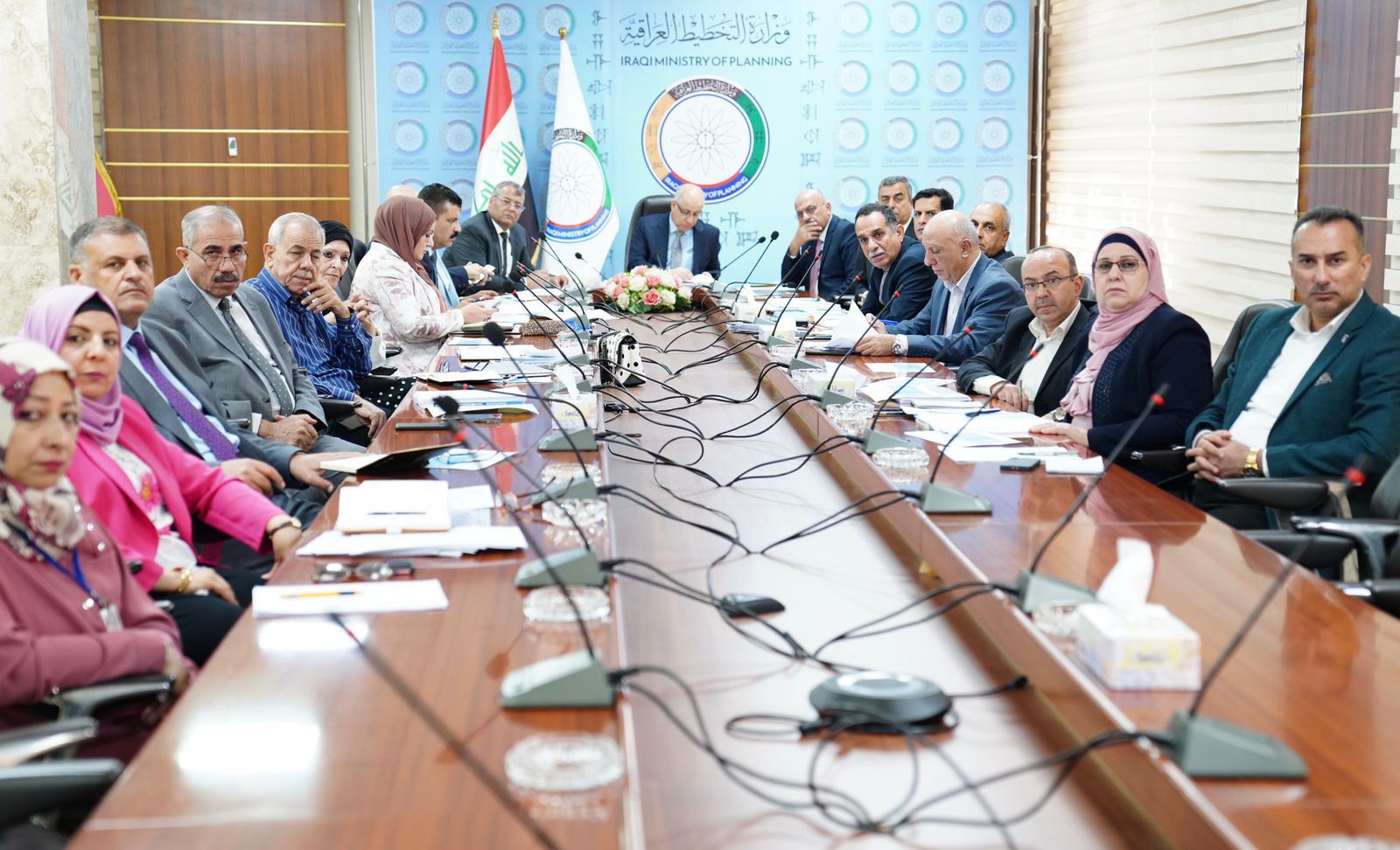 You are currently viewing وزارة التخطيط تعقد اجتماعا للجنة التحضيرية لمناقشة إطار خطة التنمية الوطنية الخمسية