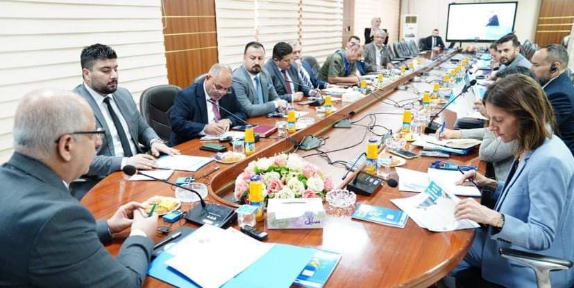 You are currently viewing وزارة التخطيط تناقش برامج مسارات التخريج للمستفيدين من نظام الحماية الإجتماعية في العراق