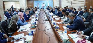 Read more about the article نائب رئيس مجلس الوزراء، وزير التخطيط يلتقي المُحافظين كافة، ويبحث معهم آليات تنفيذ المشاريع بعد إقرار الموازنة العامة (2023_2025)