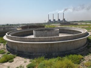Read more about the article فريق من وزارة التخطيط يُتابع تنفيذ مشروع ماء (المسيب – الاسكندرية – جرف الصخر) في محافظة بابل