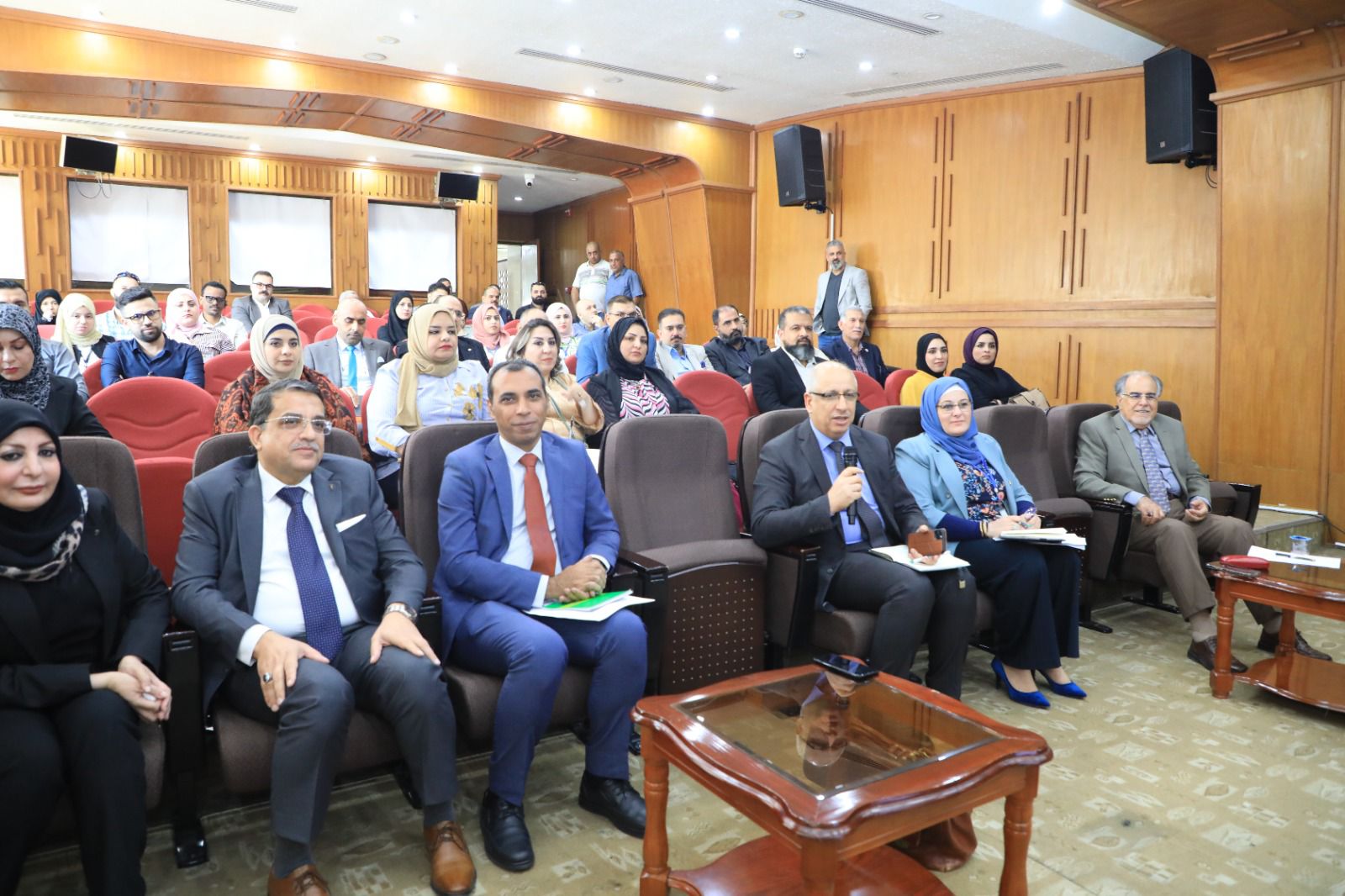 You are currently viewing وزارة التخطيط تبحث مع منظمة العمل الدولية آلية الإستفادة من صناديق الإدخار والتقاعد في تحفيز التنمية وتنويع مصادر الإستثمار