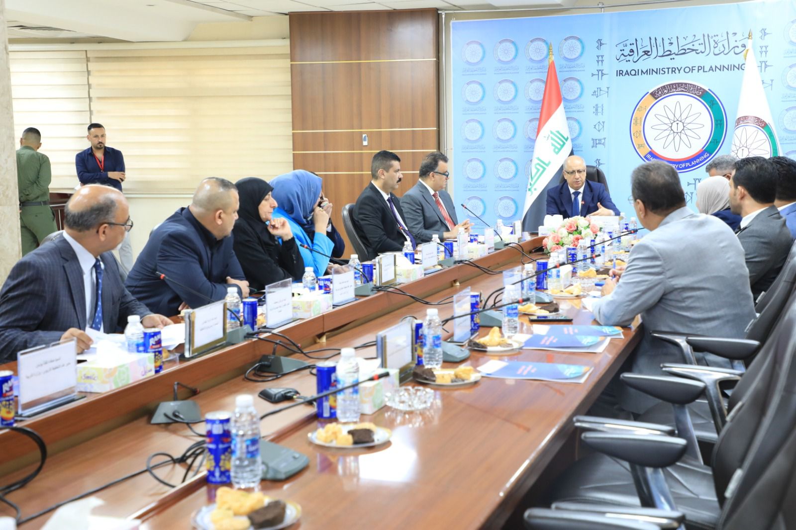 You are currently viewing وزارة التخطيط تناقشُ الصيغة الاولية لإستراتيجية التخفيف من الفقر الثالثة للسنوات الخمس المقبلة