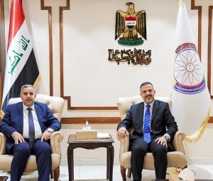 Read more about the article نائب رئيس مجلس الوزراء، وزير التخطيط الدكتور محمد علي تميم، يلتقي وزير الزراعة عباس المالكي، ويبحثان واقع المشاريع الزراعية في العراق، وسبل تنفيذها