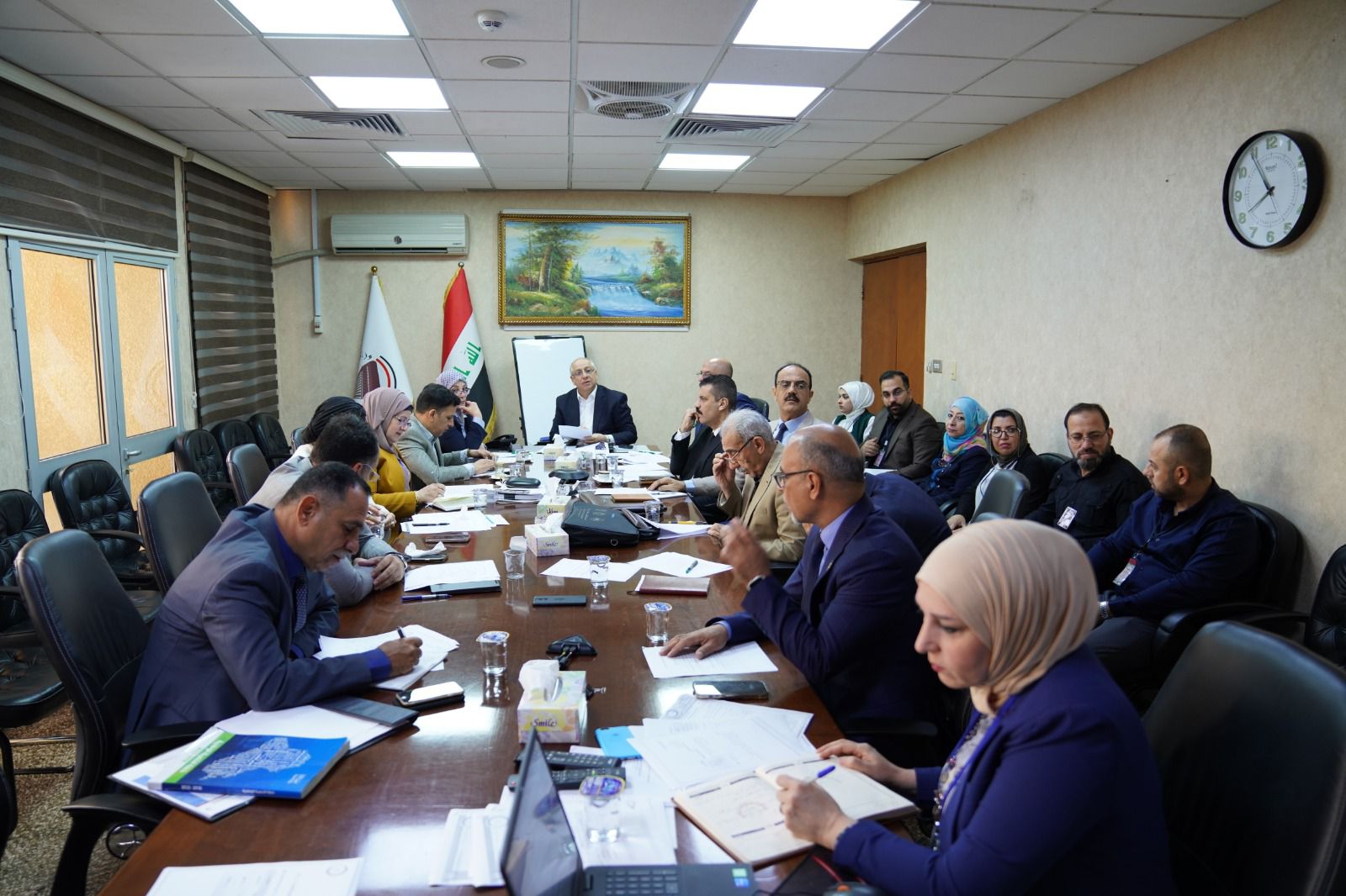 You are currently viewing وزارة التخطيط تناقشُ منهجية ومسار كتابة فصول خطة التنمية الوطنية للسّنوات الخمسِ المُقبلة