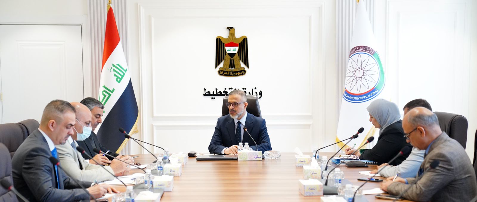 You are currently viewing نائب رئيس مجلس الوزراء- وزير التخطيط، يترأس اجتماعا لبحث التقدم المحرز في الاستعداد لتنفيذ التعداد العام للسكان المزمع تنفيذه العام المقبل