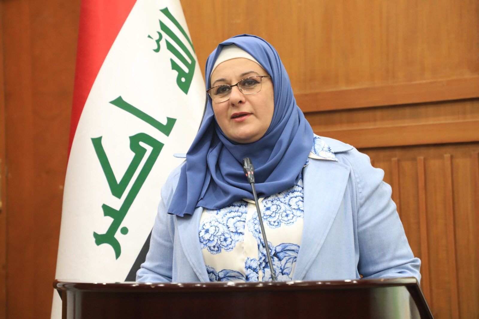 You are currently viewing وزارة التخطيط تناقش واقع السّكان والبيئة في العراق