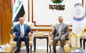 Read more about the article نائب رئيس مجلس الوزراء، وزير التخطيط يبحث مع وزير الصحة، واقع مشاريع المستشفيات المنفذة في عموم العراق