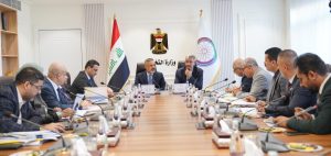 Read more about the article نائب رئيس مجلس الوزراء، وزير التخطيط، يترأس اجتماعا لمناقشة زيادة كفاءة الشركات النفطية في العراق