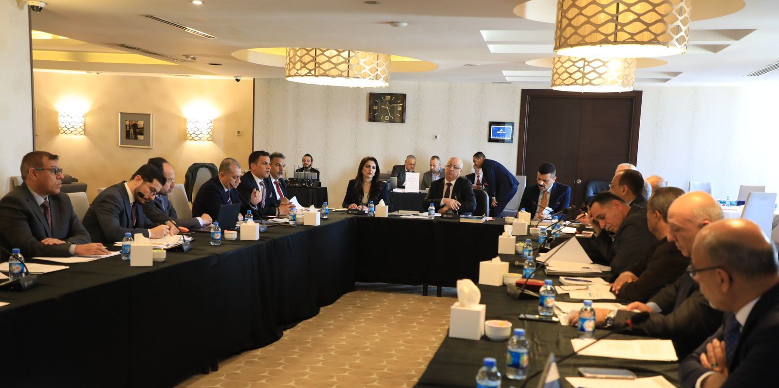 You are currently viewing وزارة التخطيط، تبدأ بمراجعة المحاور والاوراق القطاعية لخطة التنمية الوطنية للسنوات الخمس المقبلة