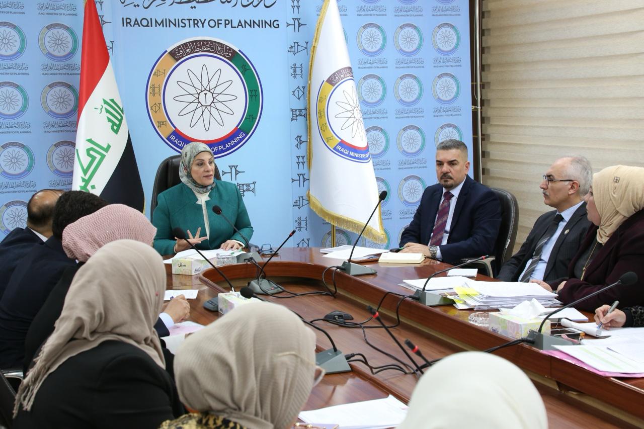 You are currently viewing وزارة التخطيط تناقش مع الأمانة العامة لمجلس الوزراء وثيقة الحالة الخاصة بها