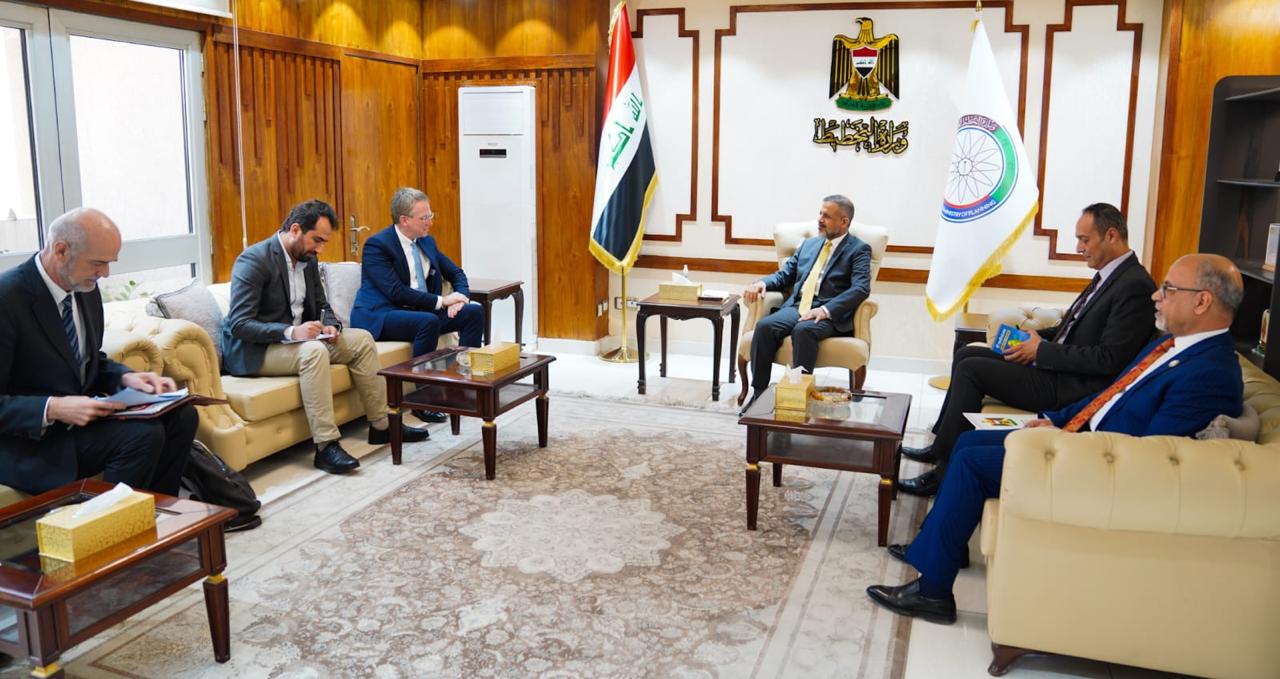 You are currently viewing نائب رئيس مجلس الوزراء، وزير التخطيط، يستقبل السفير الفرنسي، ويبحثان تعزيز التعاون المشترك بين البلدين