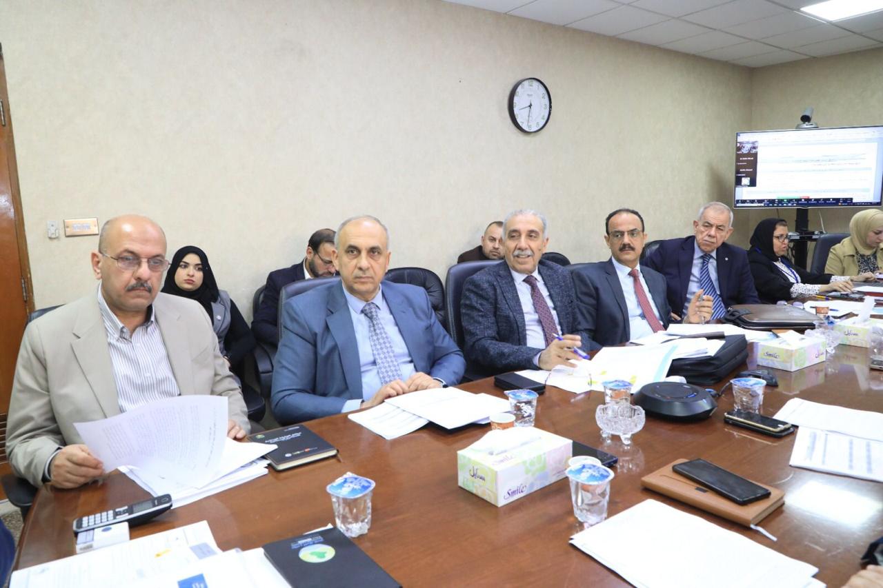 You are currently viewing وزارة التخطيط تناقش البرامج الرئيسة لقطاعات خطة التنمية الوطنية(2024-2028)