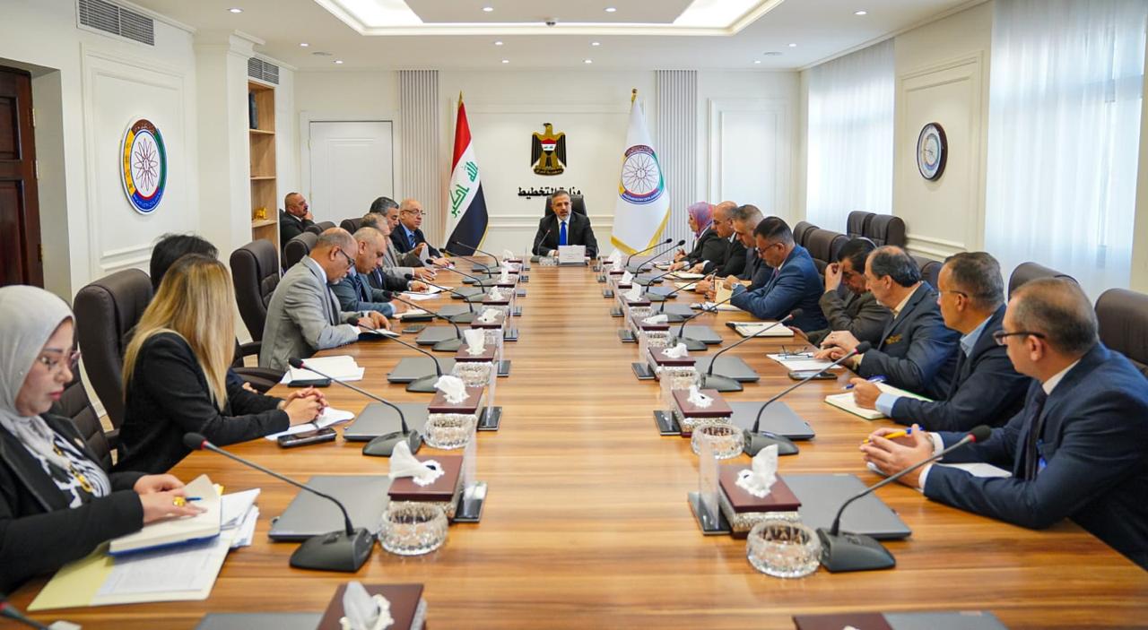 You are currently viewing نائب رئيس مجلس الوزراء، وزير التخطيط، يتابع استعدادات هيأة الاحصاء لاجراء التعداد العام للسكان، قبل نهاية العام الجاري