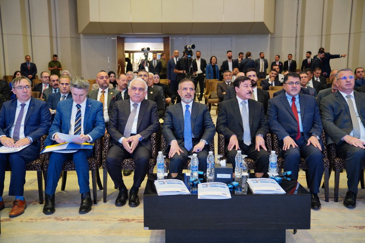 You are currently viewing نائب رئيس مجلس الوزراء- وزير التخطيط، يرعى احتفالية اطلاق الاستراتيجية الوطنية للاقراض المصرفي في العراق 2024-2029، التي اعدها البنك المركزي العراقي