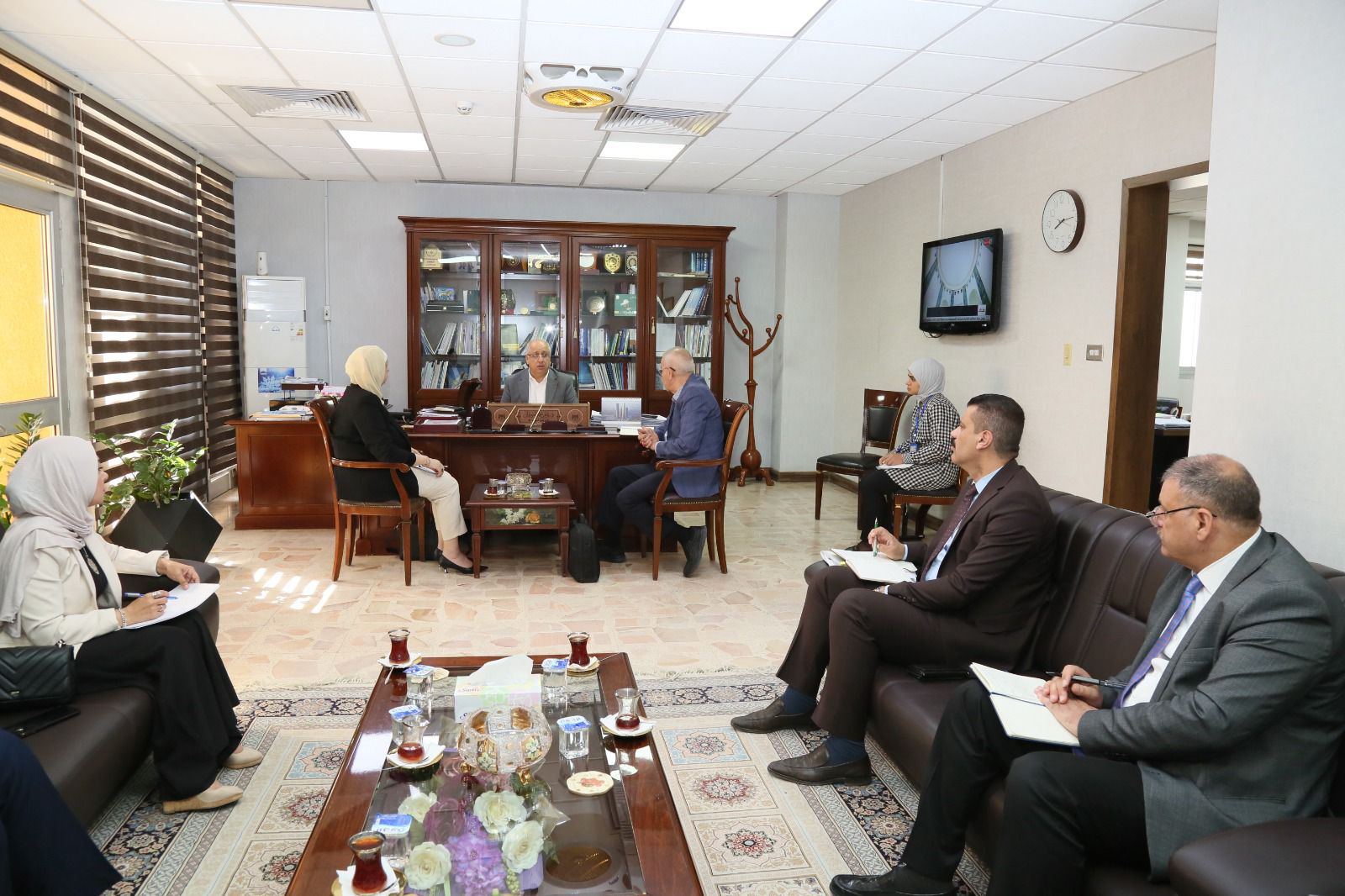 You are currently viewing وزارة التخطيط تناقشُ مع مُنظمة العمل الدولية تنمية المشاريع الصغرى والصغيرة والمتوسطة