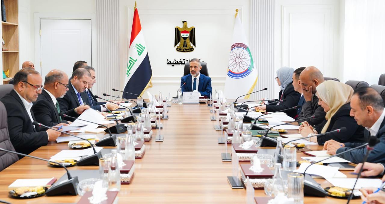 You are currently viewing نائب رئيس مجلس الوزراء- وزير التخطيط، يترأس اجتماعا للجنة معالجة مشكلات المستشفيات المتلكئة