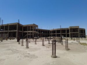 Read more about the article الفرق المُتخصصة في وزارة التخطيط تزور مشروع إنشاء كلية الطب البيطري في محافظة البصرة