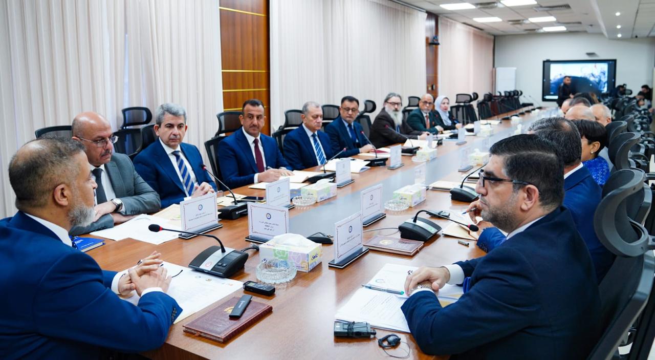 You are currently viewing نائب رئيس مجلس الوزراء – وزير التخطيط يترأس الاجتماع الثالث اللجنة الاستشارية العليا الدولية للتعداد السكاني