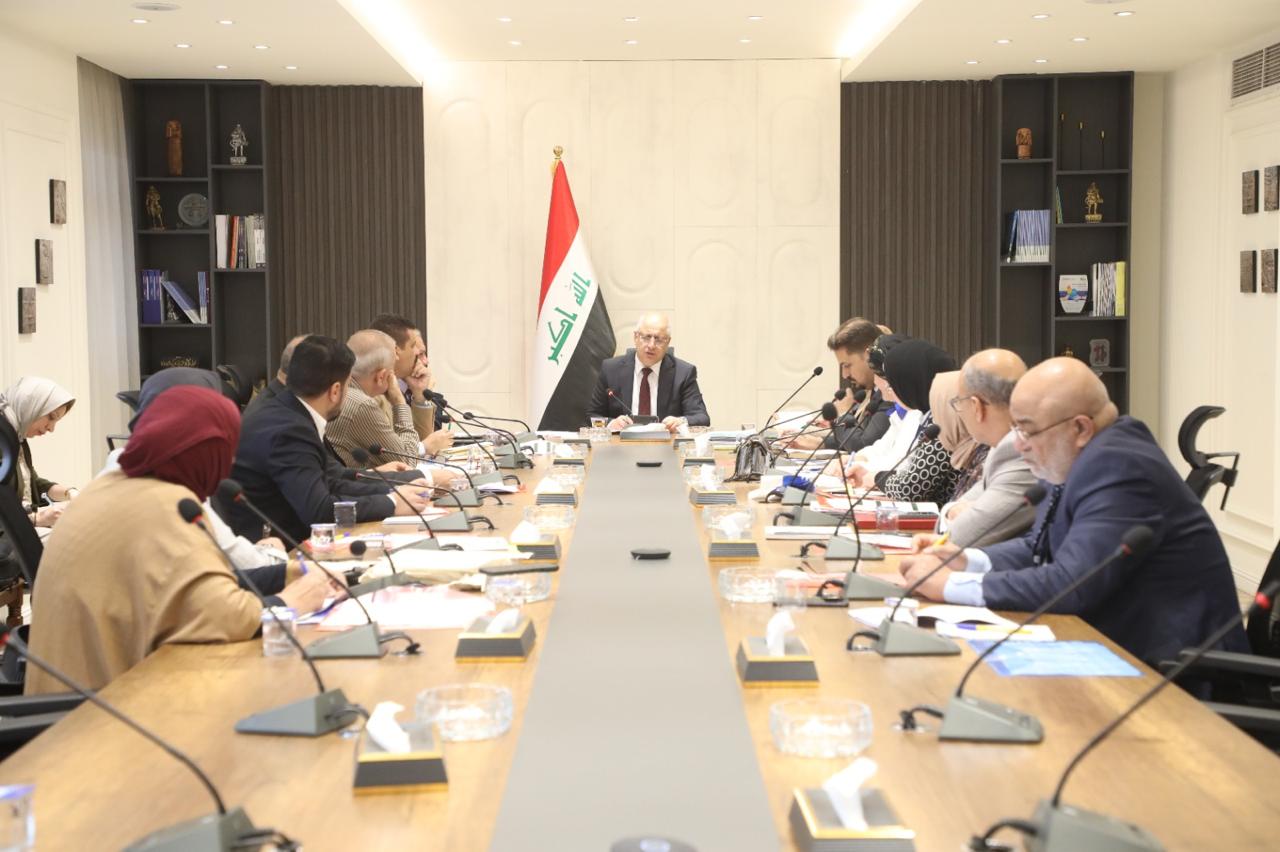 You are currently viewing وزارة التخطيط تناقشُ الرسائل الاساسية للتقرير الطوعي للثالث للتنمية المستدامة لعام 2025