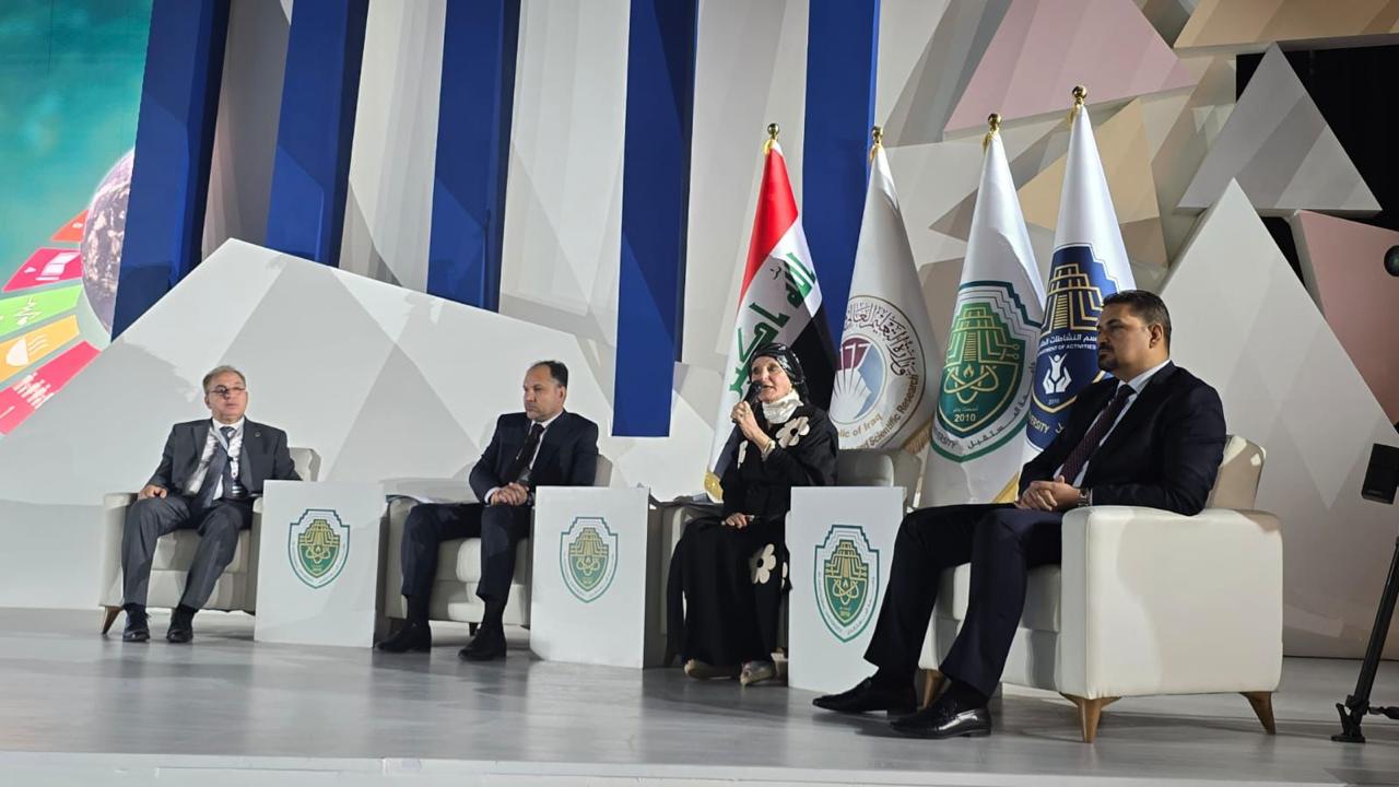 You are currently viewing وزارة التخطيط تشارك في المؤتمر العلمي الاول لجامعة المستقبل