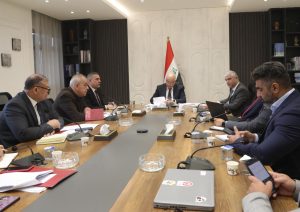 Read more about the article وزارة التخطيط تعقد اجتماعًا مع ممثلي الجامعة الأمريكية في بغداد لمناقشة تنفيذ عدد من البرامج التدريبية