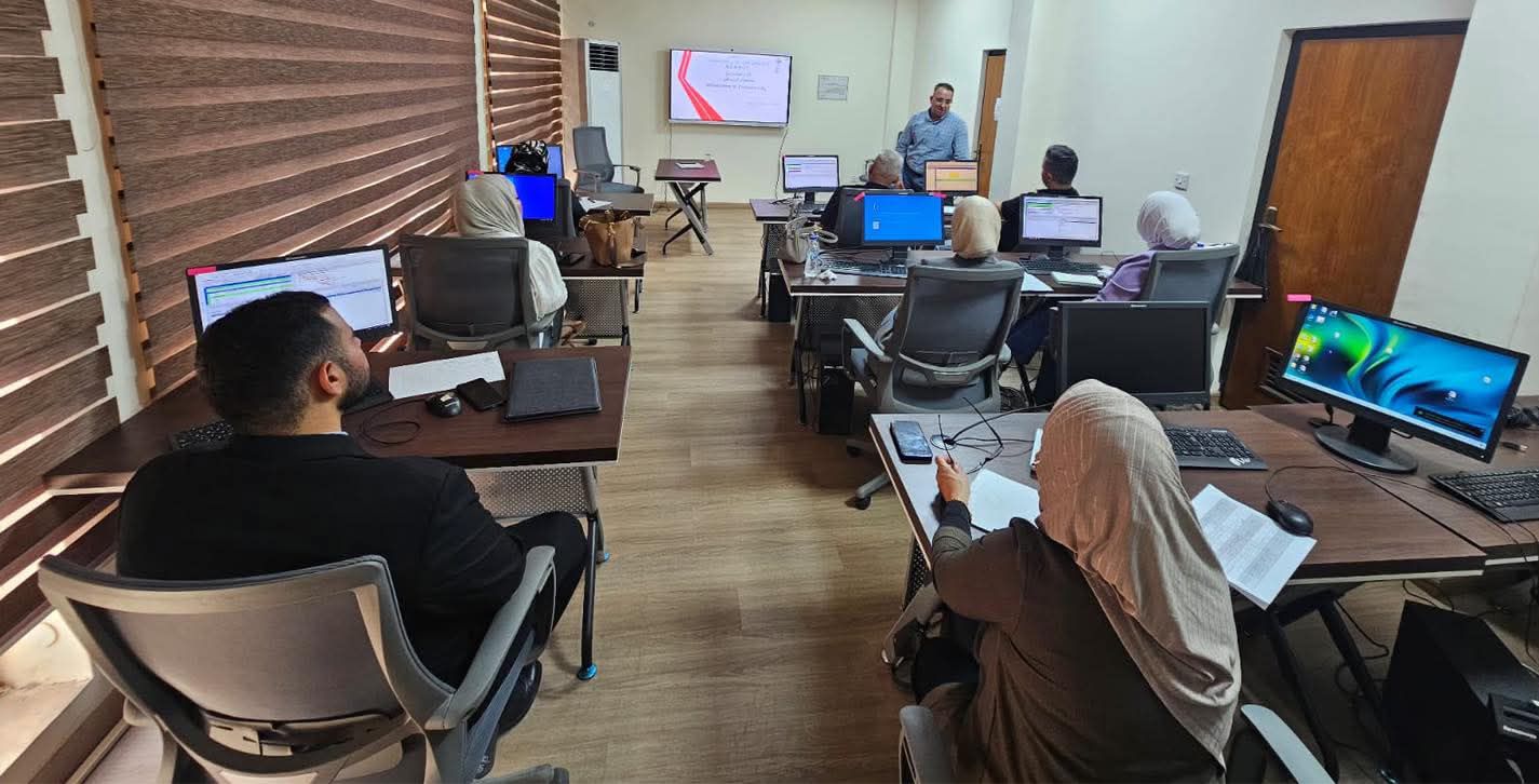 You are currently viewing المركز الوطني للتطوير الإداري في وزارة التخطيط يواصل تنفيذ برامجه التدريبية المتخصصة لتطوير الملاكات الوظيفية