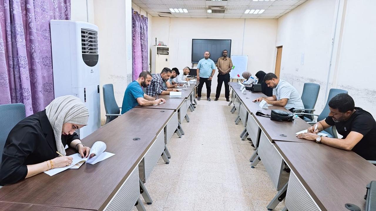 You are currently viewing المركز الوطني للتطوير الإداري ينظم ندوة عن “كاميرات المراقبة والأمن الشخصي” ويختتم دورتين تدريبيتين في البصرة