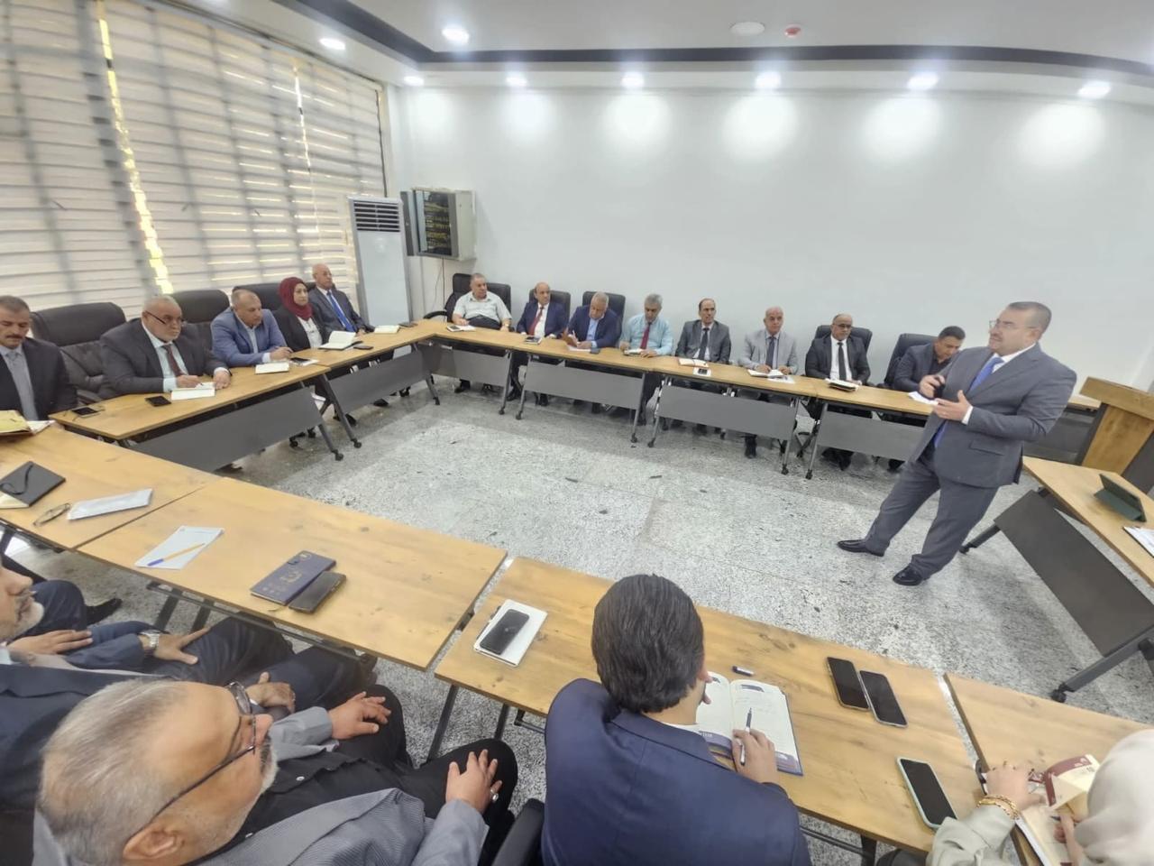 You are currently viewing وزارة التخطيط: المركز الوطني للتطوير الإداري يُقيم دورة لتطوير مهارات معاوني المديرين العامين