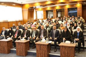 Read more about the article وزارة التخطيط تعقد ورشة عمل تثقيفية عن الإتيكيت والبروتوكول في المؤسسات الحكومية