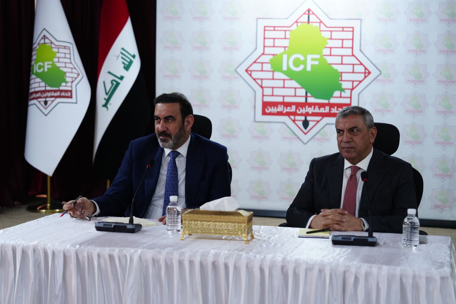 Read more about the article وزير التخطيط وكالة يؤكد اهتمام الحكومة بقطاع المقاولات وضمان تسديد مستحقاتهم