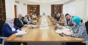Read more about the article وزارة التخطيط تناقش تطوير الأداء المؤسسي وإعداد وثيقة تقييم 2025