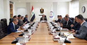 وزير التخطيط وكالة يترأس اجتماعا لمعالجة مشكلات عدد من المستشفيات المتلكئة في بغداد والمحافظات