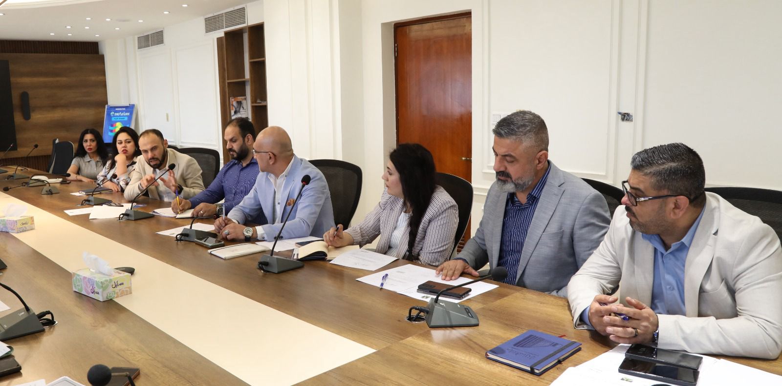 You are currently viewing وزارتا التخطيط تبحث والمالية يبحثان آليات ادراج مشاريع المنح في الموازنة الجارية و الاستثمارية