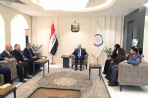 وزير المالية- وزير التخطيط وكالة فالح ساري، يلتقى محافظ المثنى ويبحثان الواقع التنموي والخدمي في المحافظة