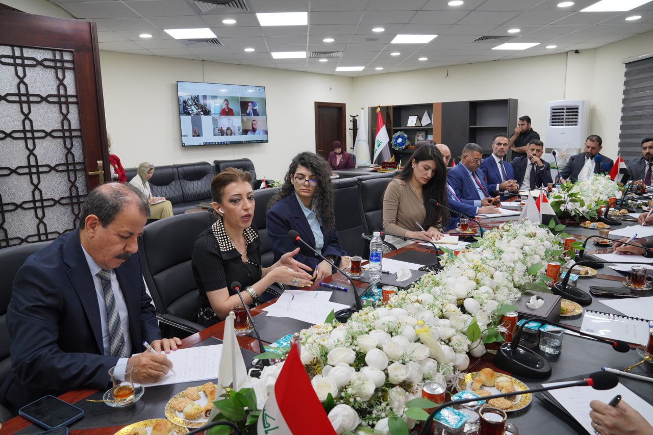 You are currently viewing مجلس تطوير القطاع الخاص يناقشُ مع البنك الأوروبي تعزيز دعم القطاع الخاص وتطوير المشاريع الاقتصادية