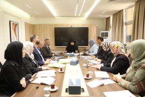 Read more about the article وزارة التخطيط تناقش ملفات المرشحين لجائزة الإبداع والتميز الوظيفي
