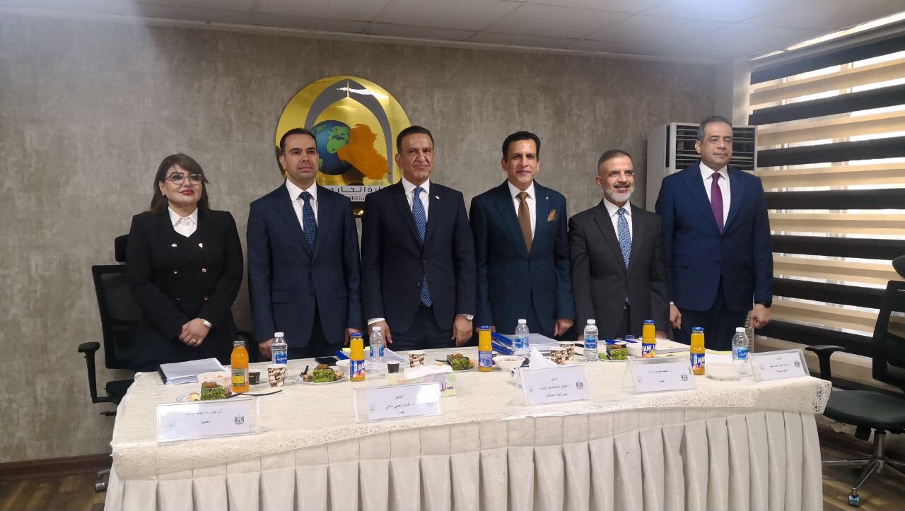 Read more about the article وزارة التخطيط اليوم تشارك في لجنة مناقشة علمية بمعهد الخدمة الخارجية
